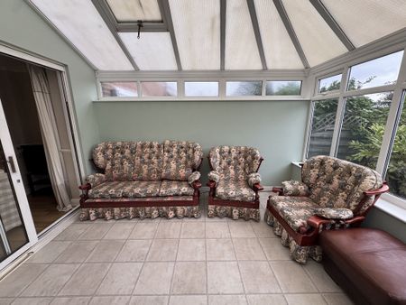 Tranby Avenue, Osbaldwick - P1656 - Photo 3