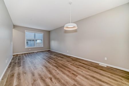 Alberta, 1070 Mahogany Blvd SE, T3M 3T6, Calgary - Photo 5