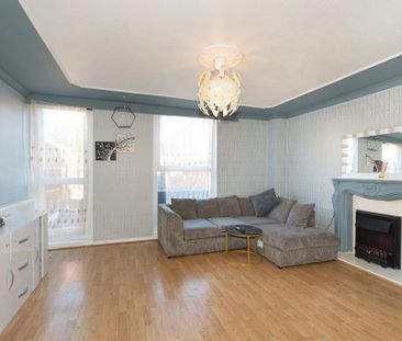 3 bedroom terraced house to rent - Photo 6