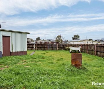 3 Bedroom Home in Zeehan - Photo 6