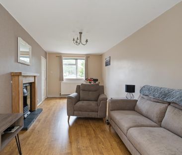 3 bed semi-detached house to rent in Hobs Moat Road, Solihull, B92 - Photo 2
