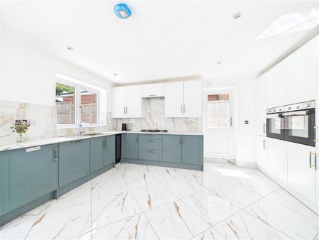 Albert Street, Fleet, Hampshire, GU51 - Photo 5