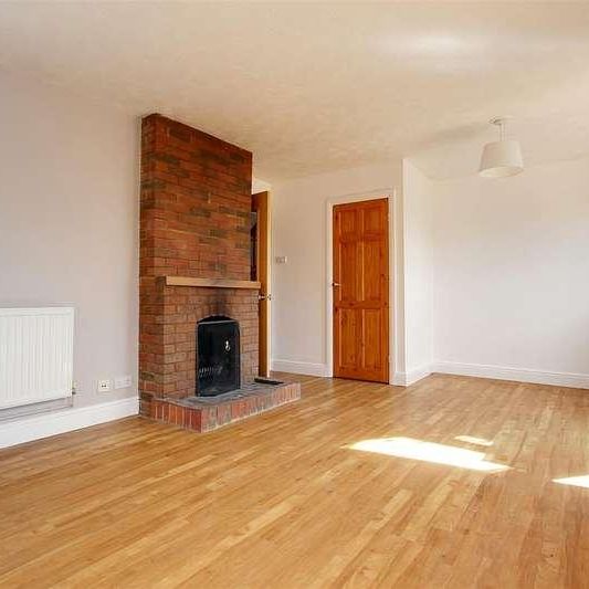 Malting Lane, Aldbury, HP23 - Photo 1