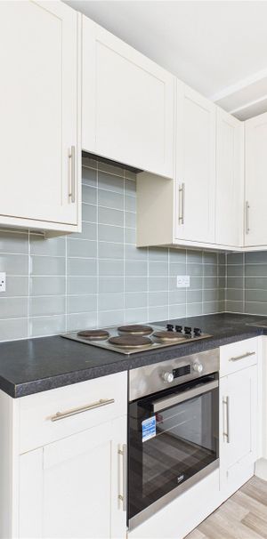 Queensgate House, Maidenhead Queensgate House, Maidenhead - Photo 2