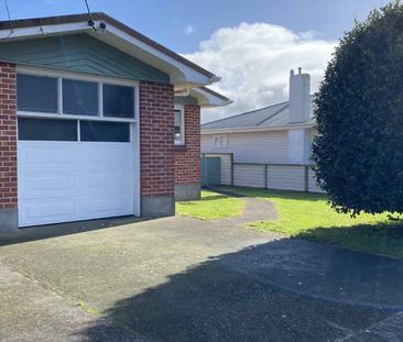 Goodson Pl, Hawera - Photo 3
