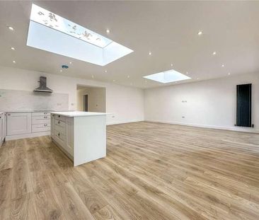 Eastwood Avenue, Ferndown, Dorset, BH22 - Photo 1