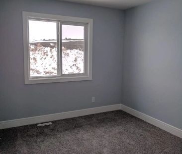 Double Attached Garage Duplex Available for Rent in Laurel - Immedi... - Photo 1