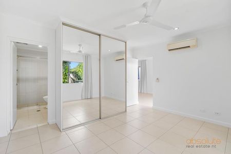 13/32 Lorna Lim Terrace, Driver - Photo 2