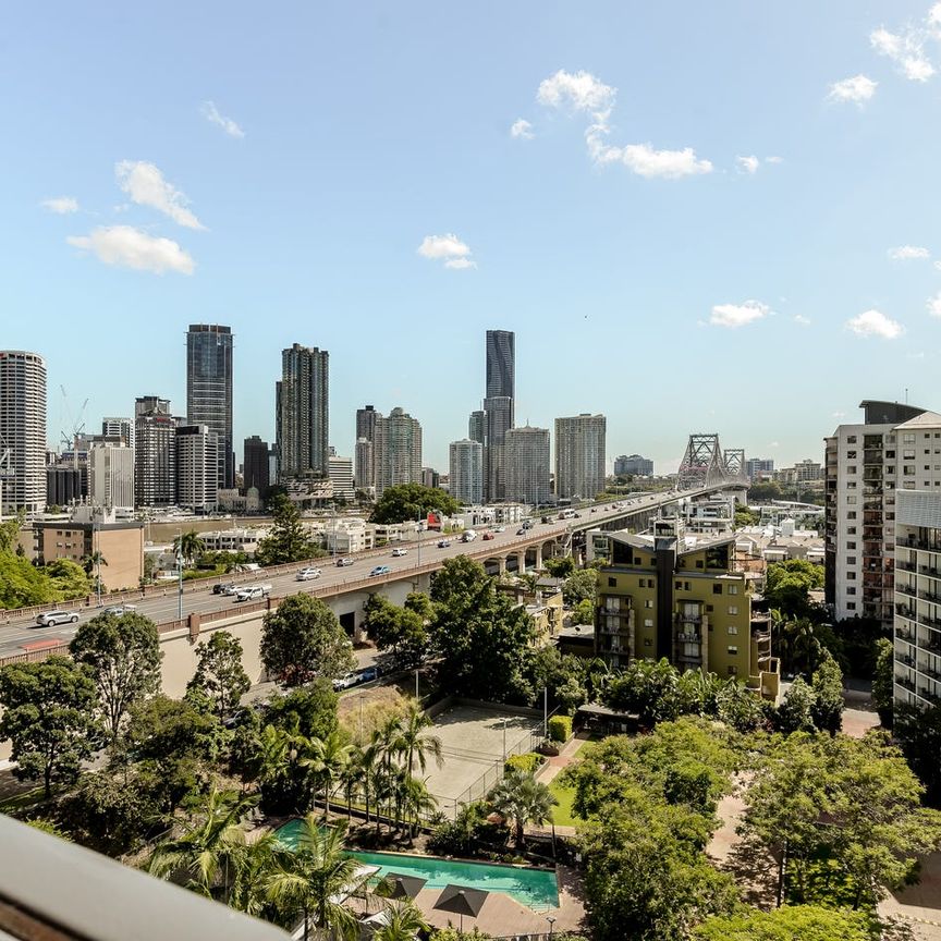 Views, Lifestyle & Location - BRAND NEW CARPET - Photo 1