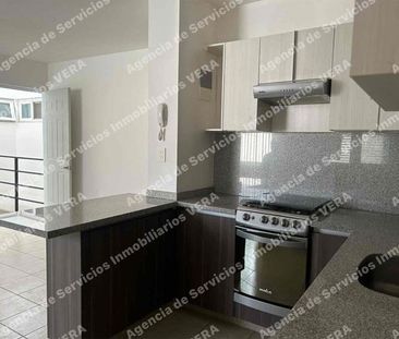 Renta departamento en planta alta de dos recámaras en Paseos del Bo... - Photo 5