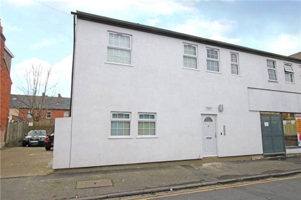 1 bedroom Studio in Connaught Road, Berkshire - Photo 1