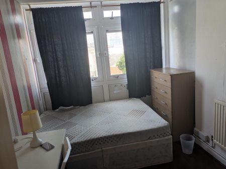 4 bedroom maisonette to rent - Photo 2