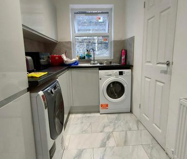 House of multiple occupation to rent - Photo 5