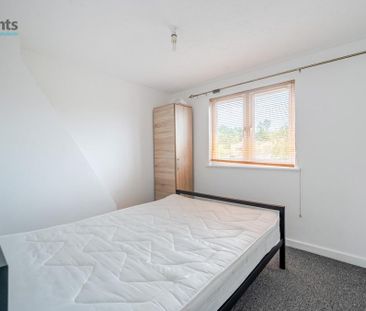 5 bedroom terraced house to rent - Photo 2