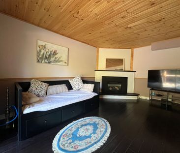 For Lease - 2639 Hayford Court, Mississauga, Ontario - Photo 2