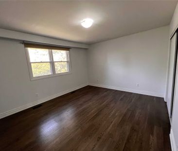 For Lease - 145 Fenn Avenue, Toronto, Ontario - Photo 4