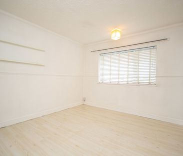 3 bed End Terraced House for Rent - Photo 6