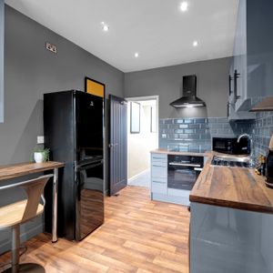 The Shades of Grey Property Studio 4 - Photo 2