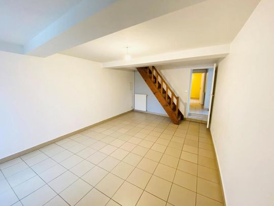 Location Appartement 3 pièces 87m² ST SYMPHORIEN D ANCELLES 71570 - Photo 1