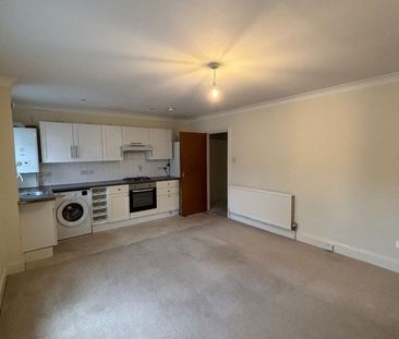 Lansdowne Street, Hove - Photo 3