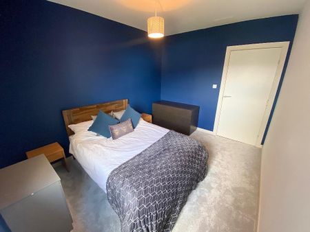 2 bedroom flat to rent - Photo 4