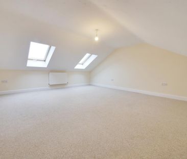4 bedroom detached house to rent - Photo 4