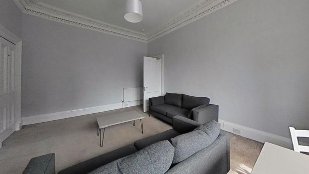 5 bedroom flat to rent - Photo 1