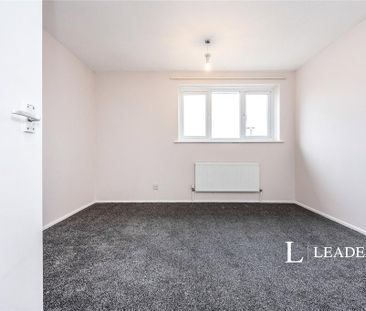 2 bedroom semi-detached house to rent - Photo 2