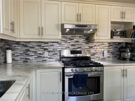 For Lease - 1157 MEDWAY PARK Drive, London North, Ontario - Photo 1