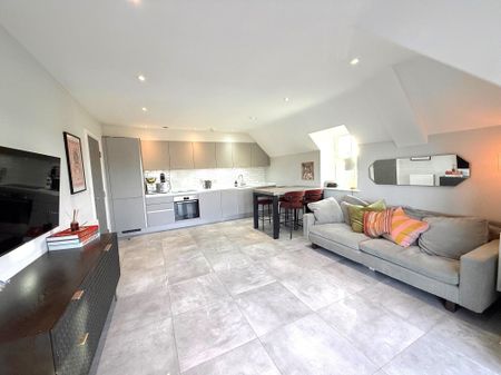 Bushey Hall Road, Bushey - Photo 4