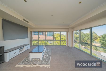 Elevated Living with Parkland Outlooks in the Prestigious Royal Albert - Photo 3