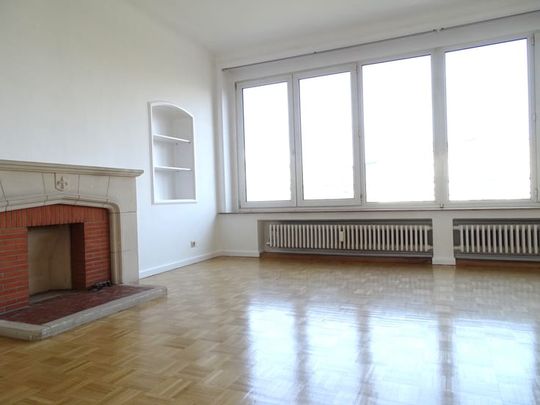 Appartement te huur - Photo 1