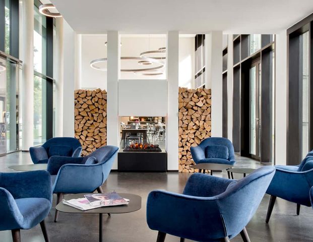 Business Single EG & Straßenseite - Photo 1