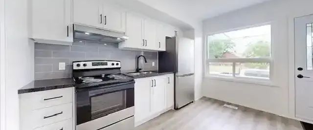 253 Oakwood Ave, Toronto, ON M6E 2V3 | 253 Oakwood Avenue, Toronto - Photo 1