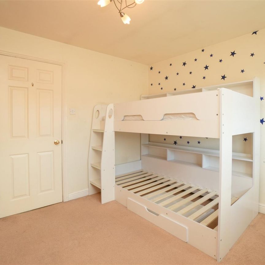 2 bedroom House To Let - Photo 1