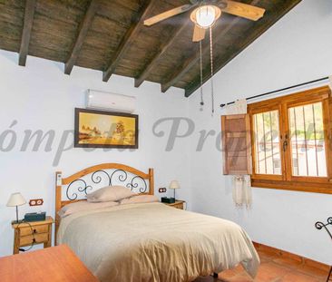 Country Property in Cómpeta, Andalucia, Natural Park of the Sierras... - Photo 6