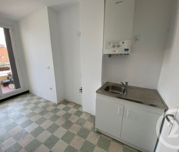 Location Appartement 1 pièce 33m² NICE 06100 - Photo 2