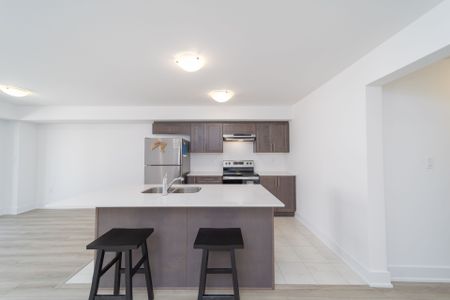 For Lease - 32 Wagon Lane Unit# 5, Barrie, Ontario - Photo 5