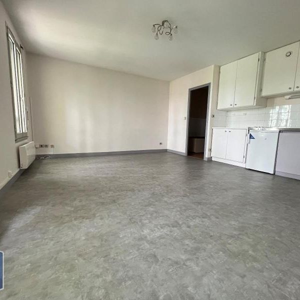 Location Appartement 1 pièce 33m² BOURGES 18000 - Photo 1