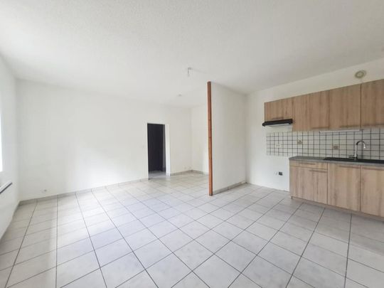 Location Appartement 3 pièces 62m² SCIONZIER 74950 - Photo 1