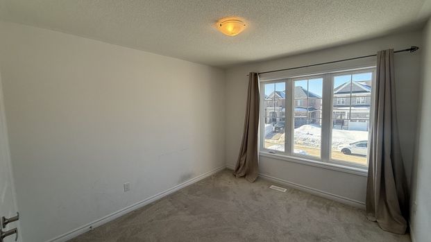 For Lease - 33 Mackenzie Street, Southgate, Ontario - Photo 1