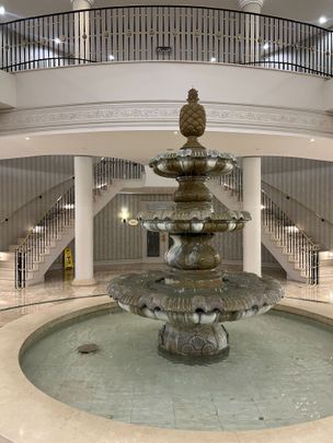 For Lease - 25 Kingsbridge Garden Circle Unit# 919, Mississauga, Ontario - Photo 1