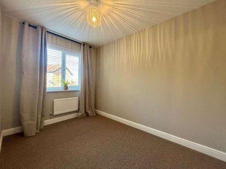 Groombridge, Kents Hill, MK7 - Photo 3