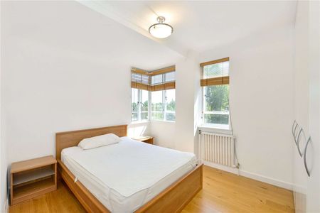 Large one bedroom apartment with views into Regents Park - Photo 5