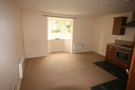 2 bedroom flat to rent - Photo 3