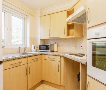 1 bedroom property to rent - Photo 6