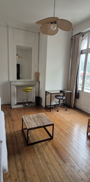 Location Appartement 1 pièce 18m² VILLENEUVE D ASCQ 59650 - Photo 1