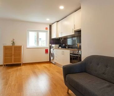 Rua da Bombarda, Lisbon, Lisbon 1100-100 - Photo 6