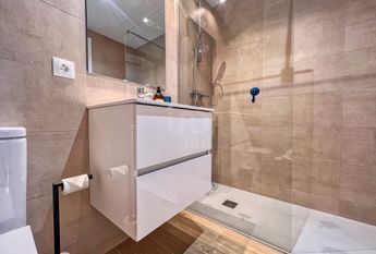 Alicante, Valencian Community 03700