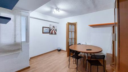 Avinguda Doctor Peset Aleixandre, Valencia, Valencian Community 46025 - Photo 2